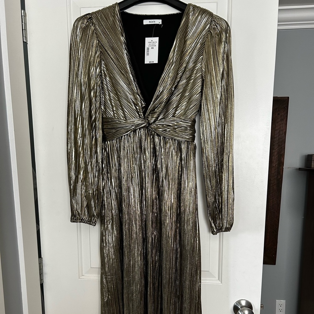 Beautiful Gold dress
